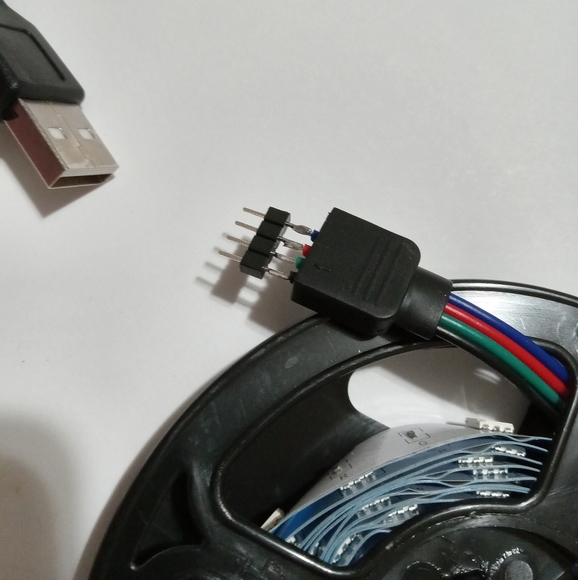 LED LIGHT STRIP - Picture 2 of 5